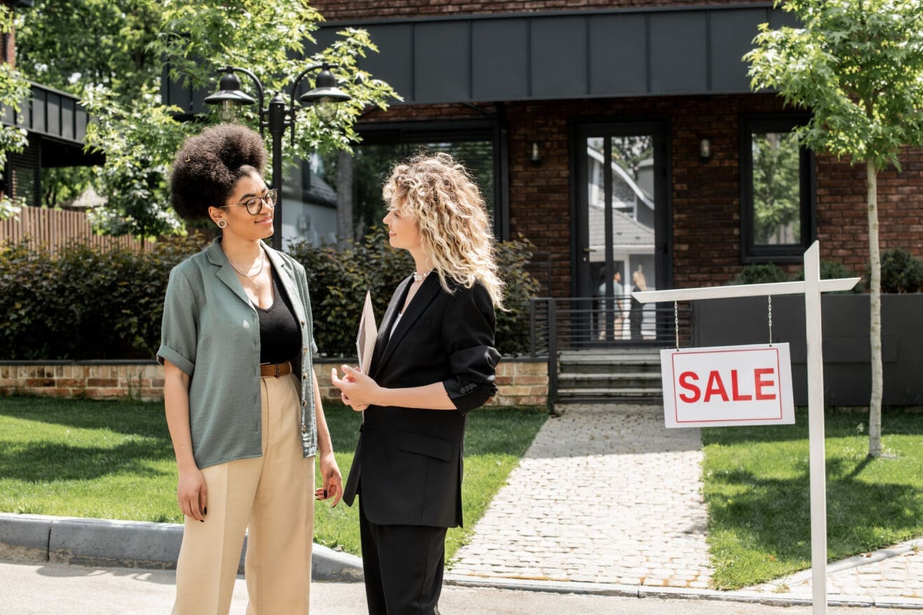 What Are the Closing Costs When Selling a Home in Ontario?